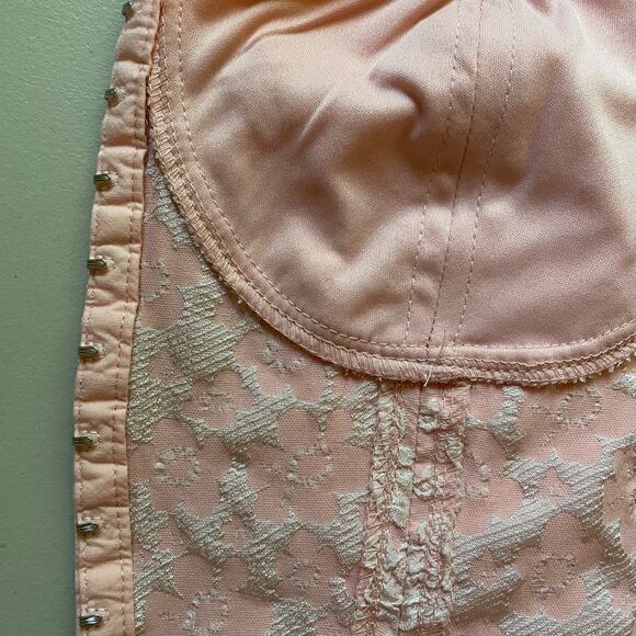 Wild Fable Pink Floral Textured Corset Cropped Tank Top size Large - Picture 6 of 9